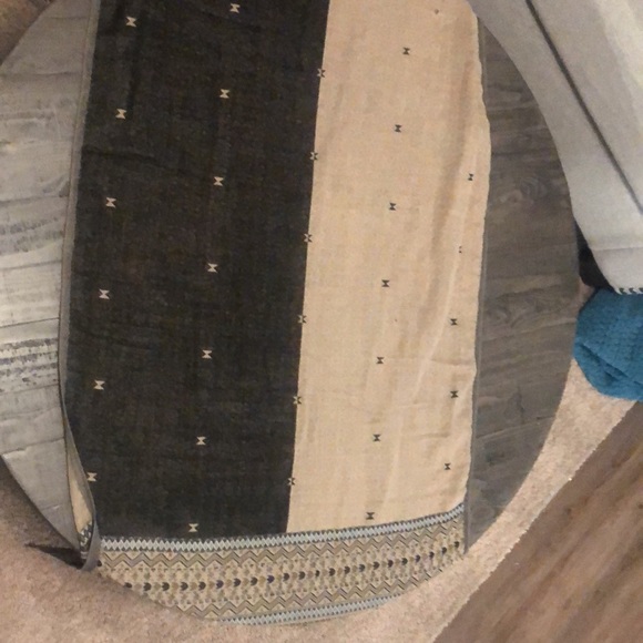 Scarf - Picture 2 of 2